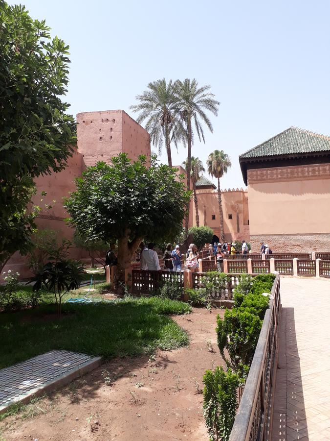 ホテル Les Reves De Marrakech マラケシュ エクステリア 写真