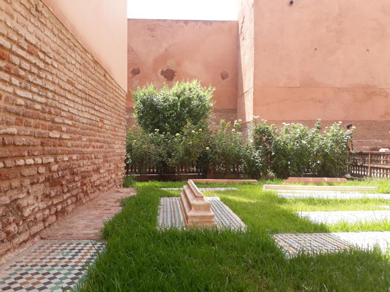 ホテル Les Reves De Marrakech マラケシュ エクステリア 写真